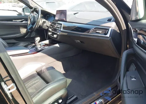 2019 BMW M5 from USA, damaged, VIN WBSJF0C52KB447472